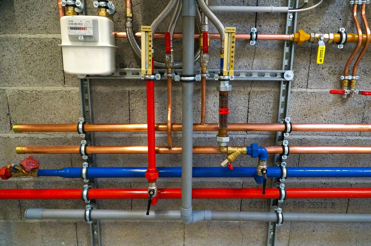 delta-everett-plumbing-plumber-vs-handym-640x480-4jfgsx